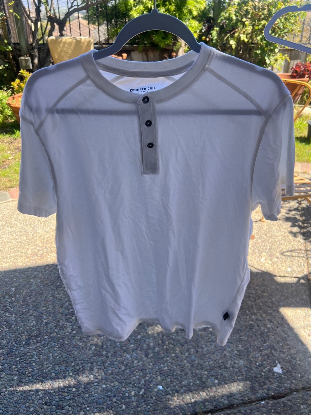 Kenneth Cole White Short-Sleeve Henley with Button Placket